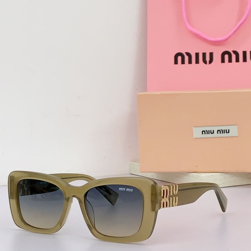 MIU MIU